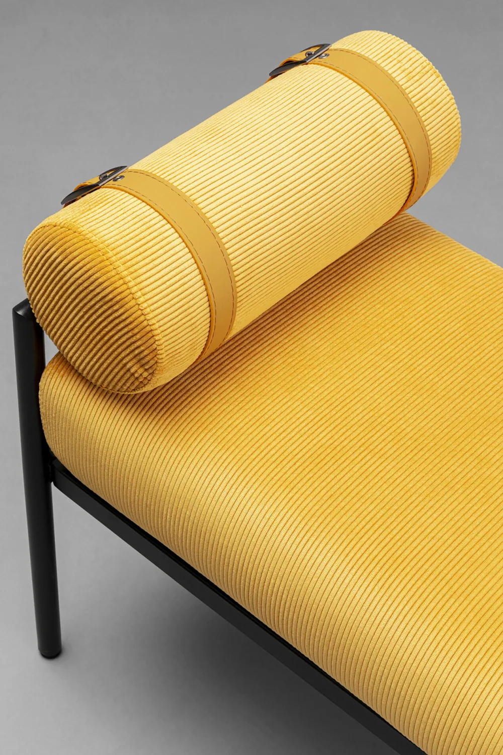 KARE Design Penkit*Academy Penkki 140cm