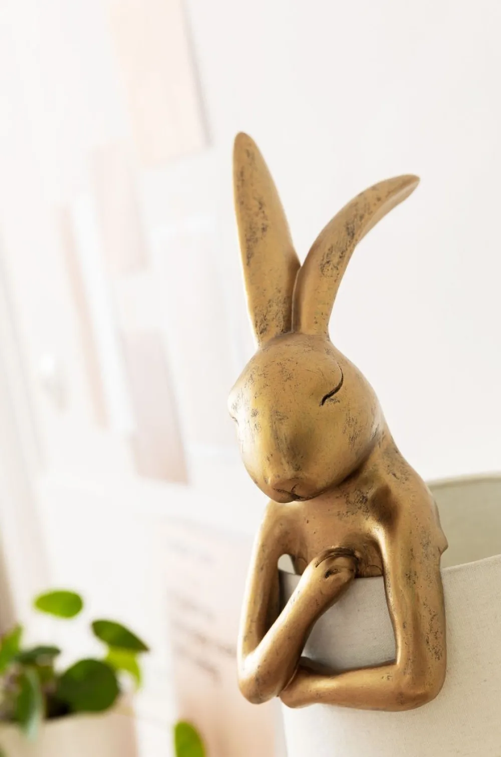 KARE Design Pöytävalaisimet*Animal Rabbit Pöytävalaisin, Pupu-lamppu - Kulta/valkoinen 68cm