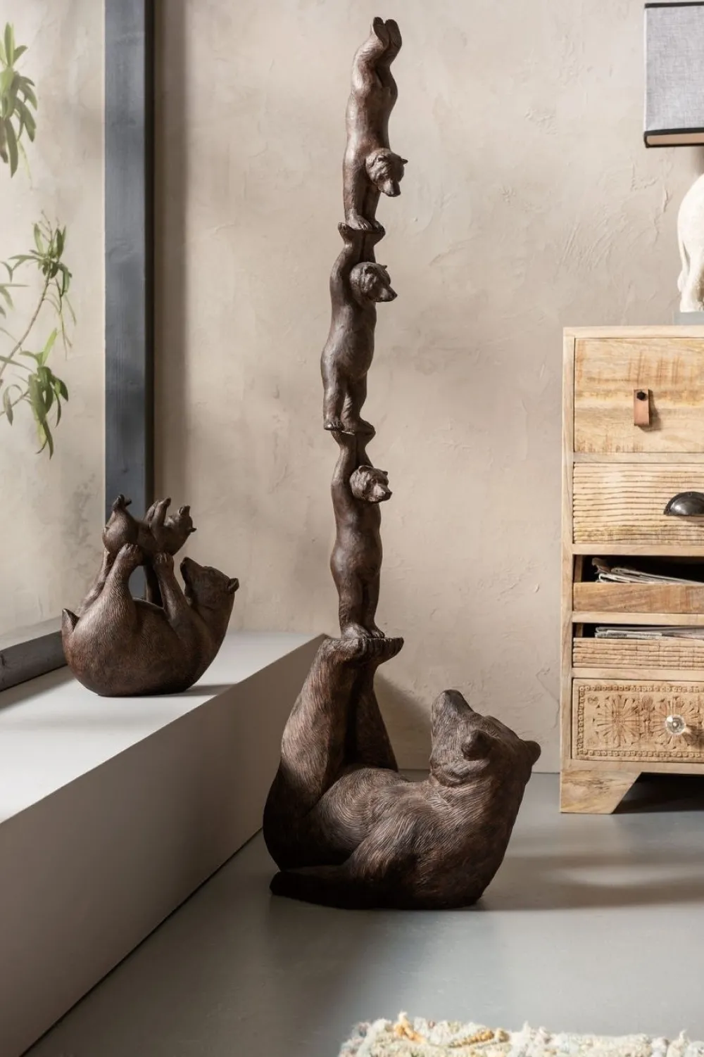 KARE Design Jalalliset Koriste-Esineet*Artistic Bears Balance Karhut Koriste-esine 121cm