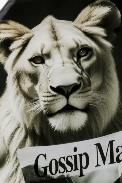 KARE Design Taulut|Olohuone*Bath Lioness Leijona Lasitaulu 60x80cm