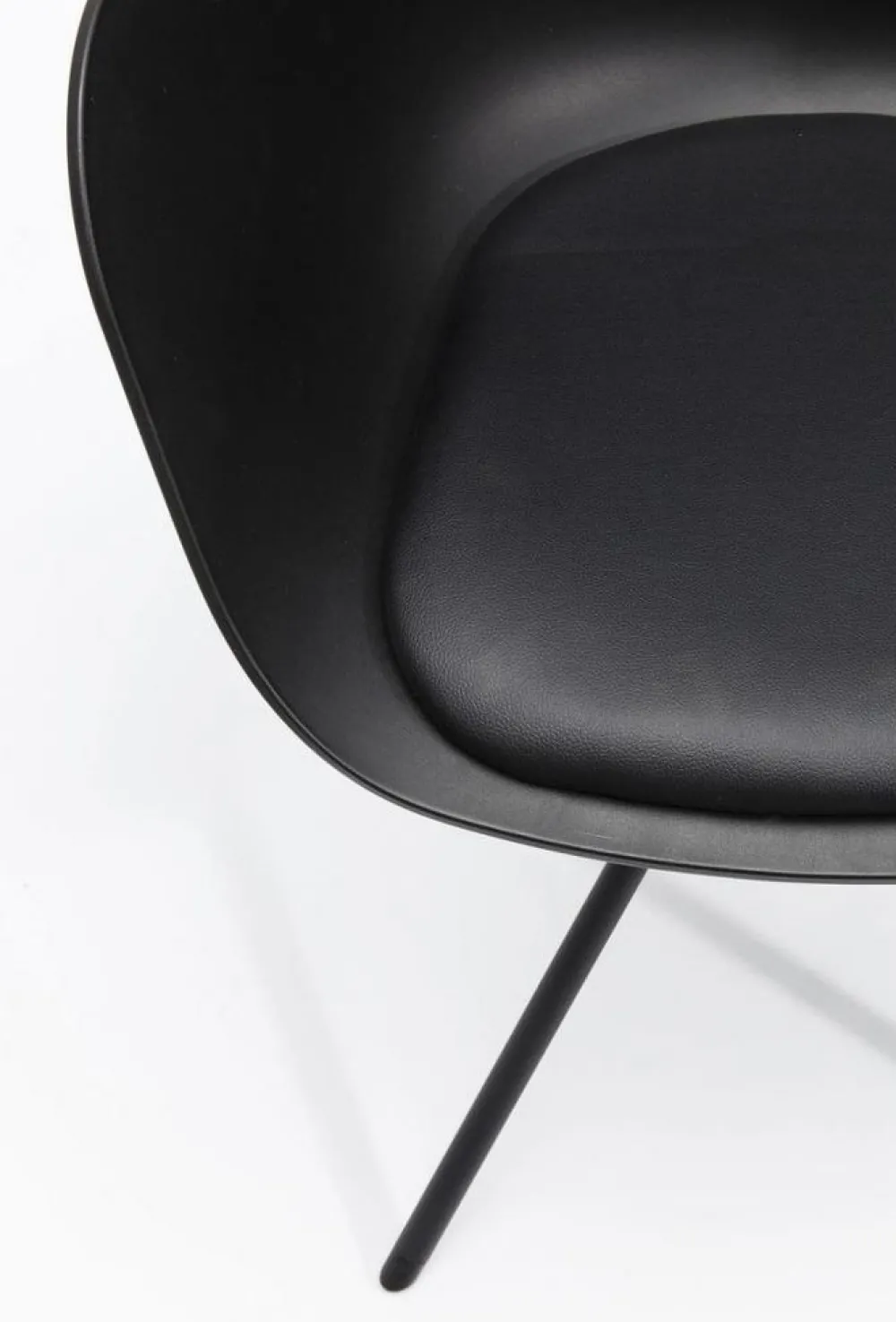 KARE Design Tuolit*Bel Air Tuoli Käsinojilla