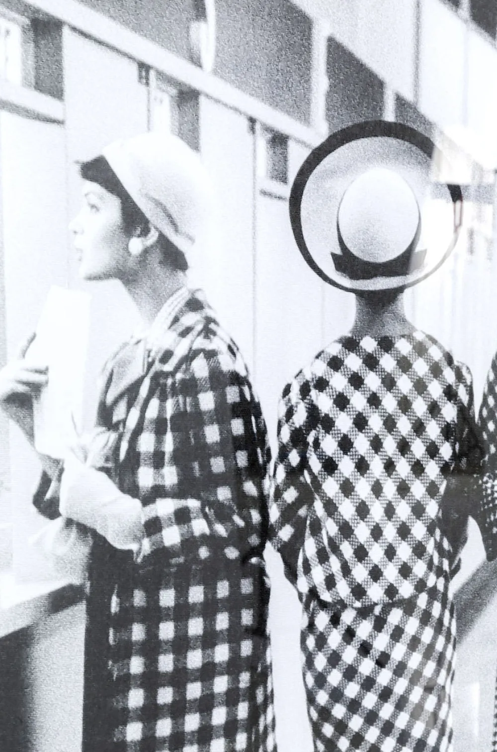 KARE Design Taulut*Book Club Kehystetty Taulu 105x85cm