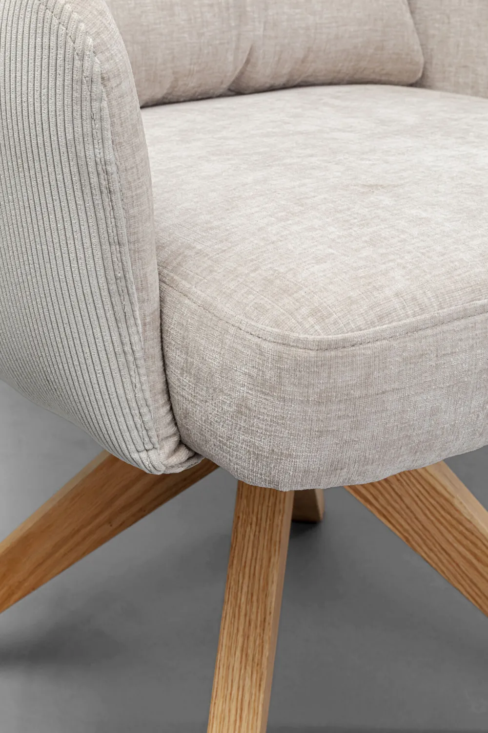 KARE Design Tuolit*Bosse Kääntyvä Tuoli Nature