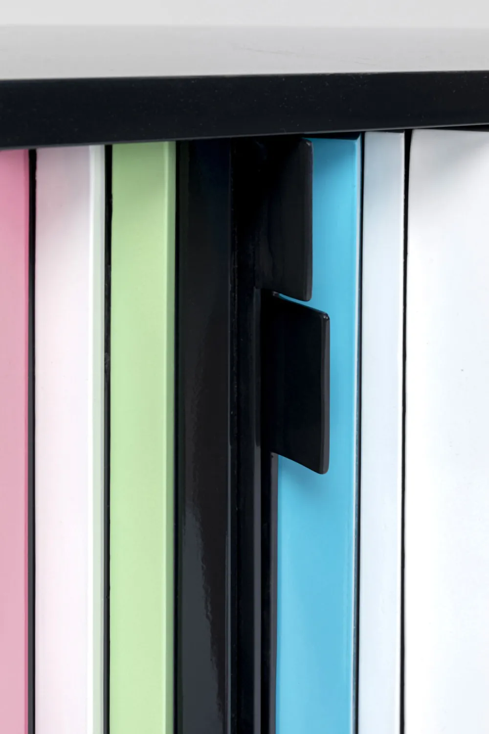 KARE Design Senkit|Olohuone*Concertina Senkki, Sivupöytä - Colore, Monivärinen 186x74cm