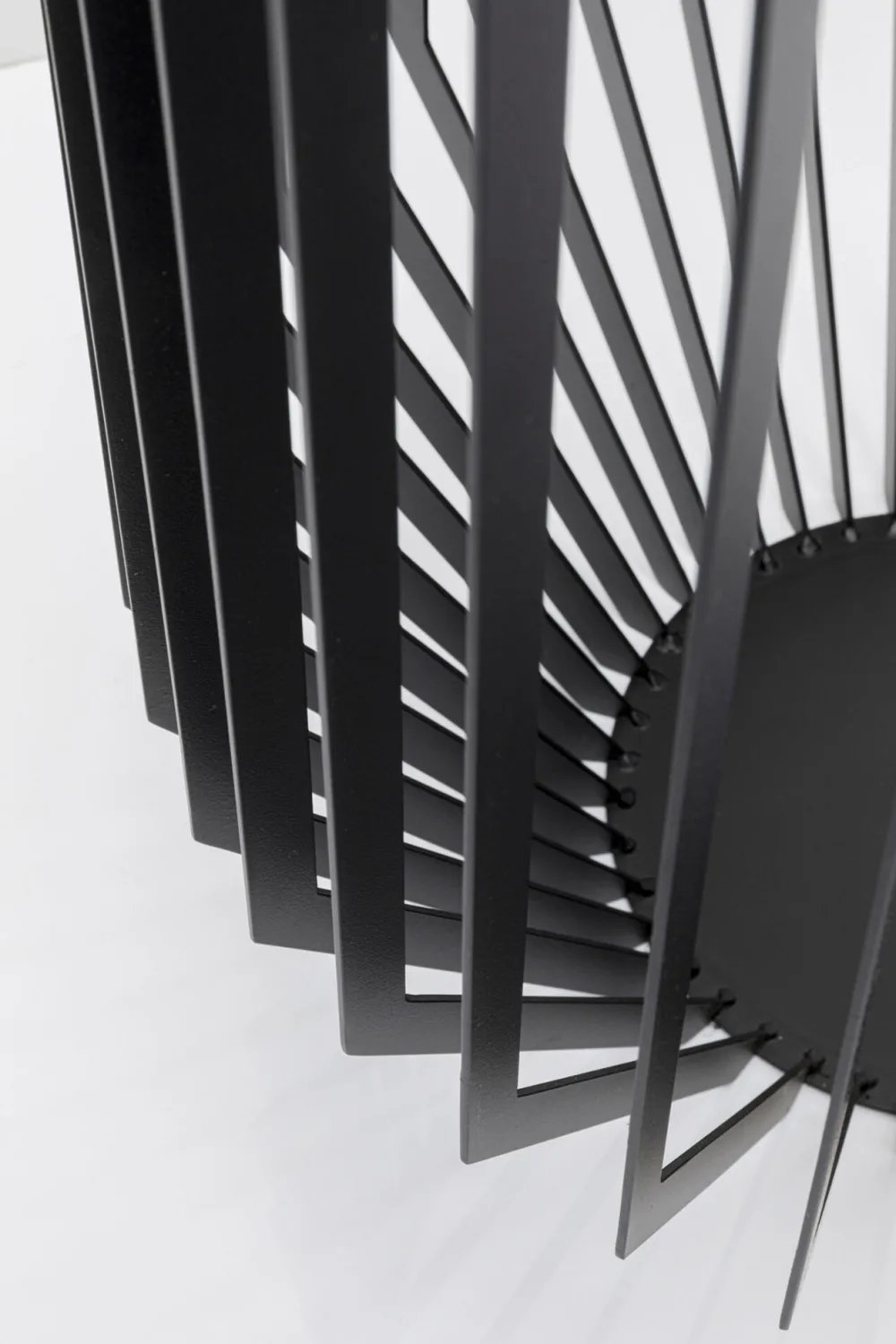 KARE Design Sohvapöydät|Olohuone*Corinne Sivupöytä Musta Ø40cm