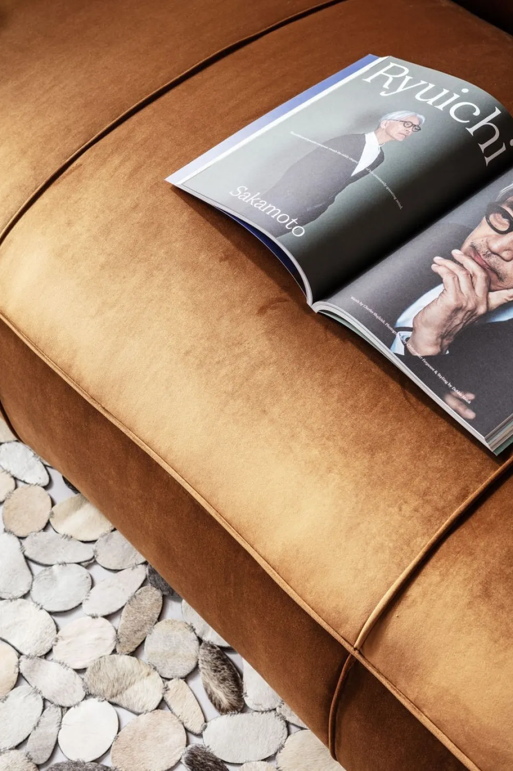 KARE Design Sohvat*Cubetto Sohva, 3-istuttava, Samettia, Ruskea 220cm