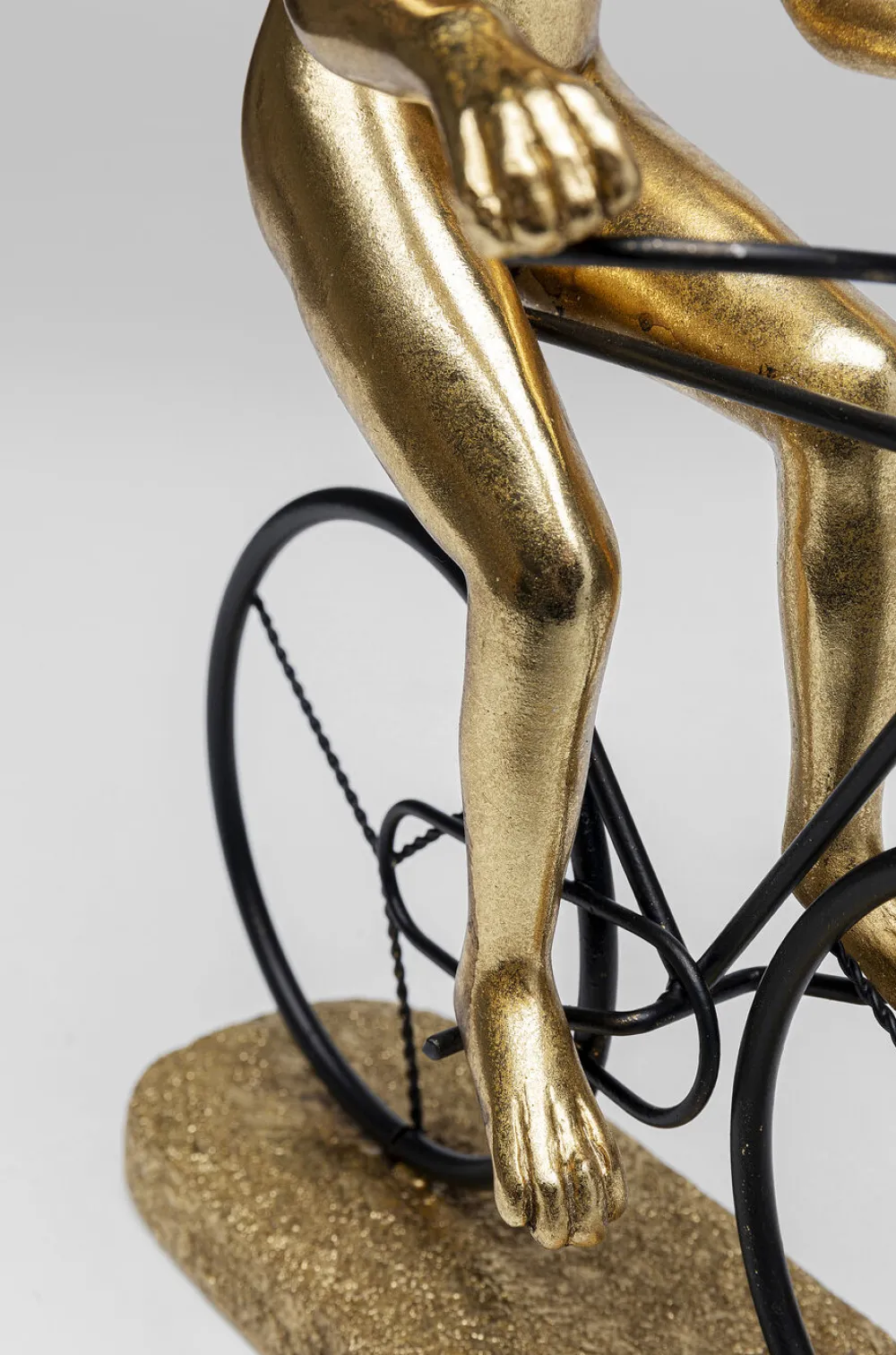 KARE Design Koriste-Esineet*Cyclist Rabbit Pupu, Kani Koriste-esine 39cm