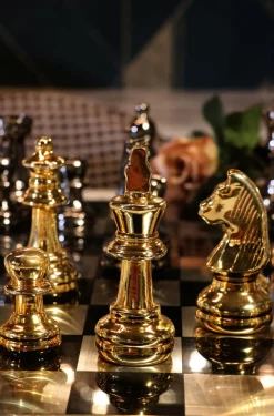 KARE Design Jalalliset Koriste-Esineet*Deco Chess Shakkipeli Koriste-esine 60x60cm