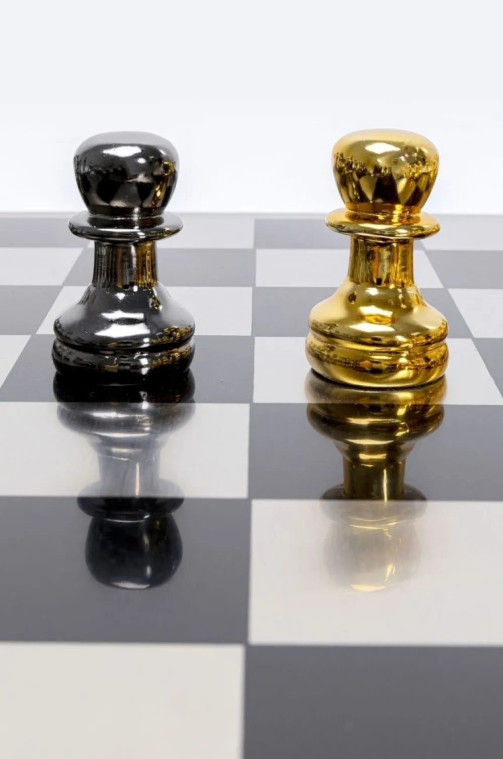 KARE Design Jalalliset Koriste-Esineet*Deco Chess Shakkipeli Koriste-esine 60x60cm