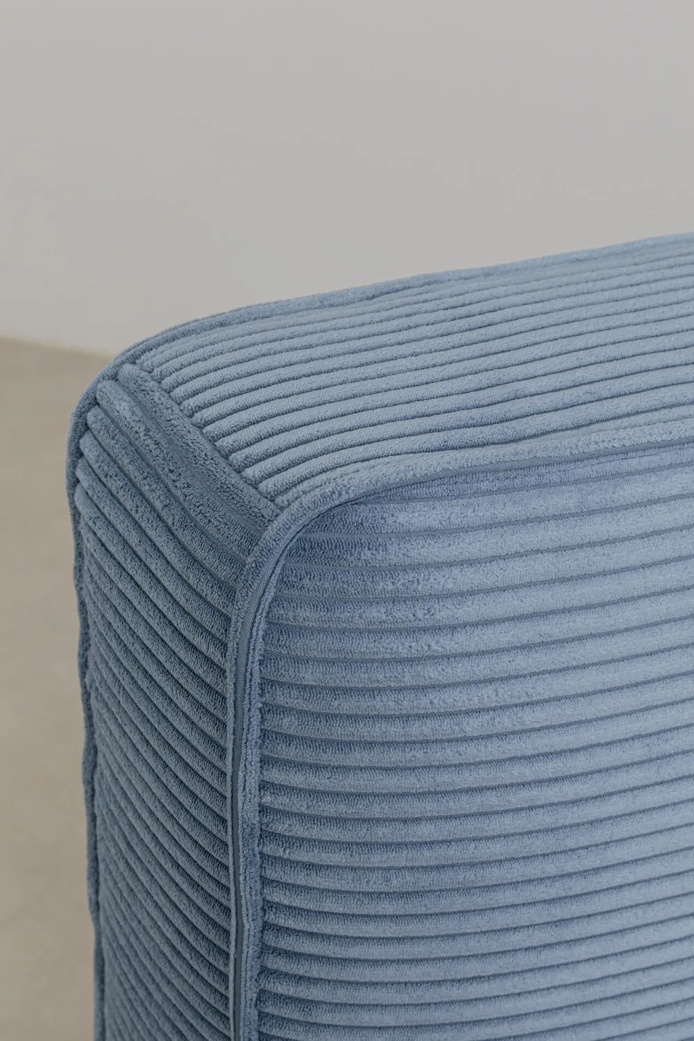 KARE Design Sängyt*East Side Sänky, Vakosamettia, Sininen 160x200cm