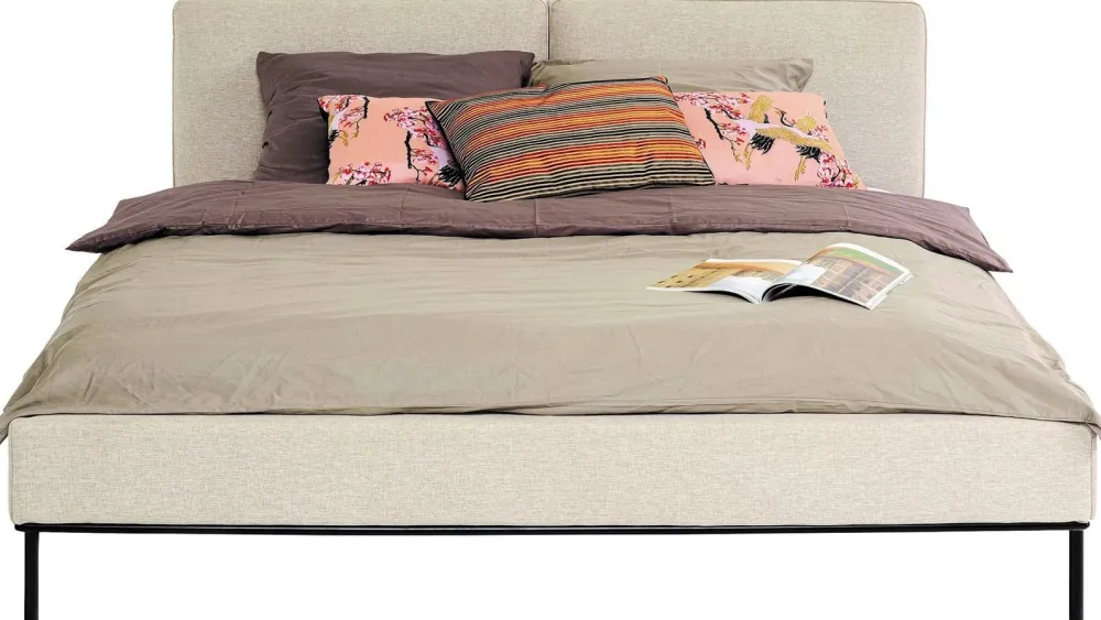 KARE Design Sängyt*East Side Sänky 180x200cm