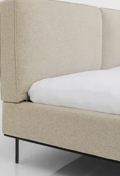 KARE Design Sängyt*East Side Sänky 160x200cm