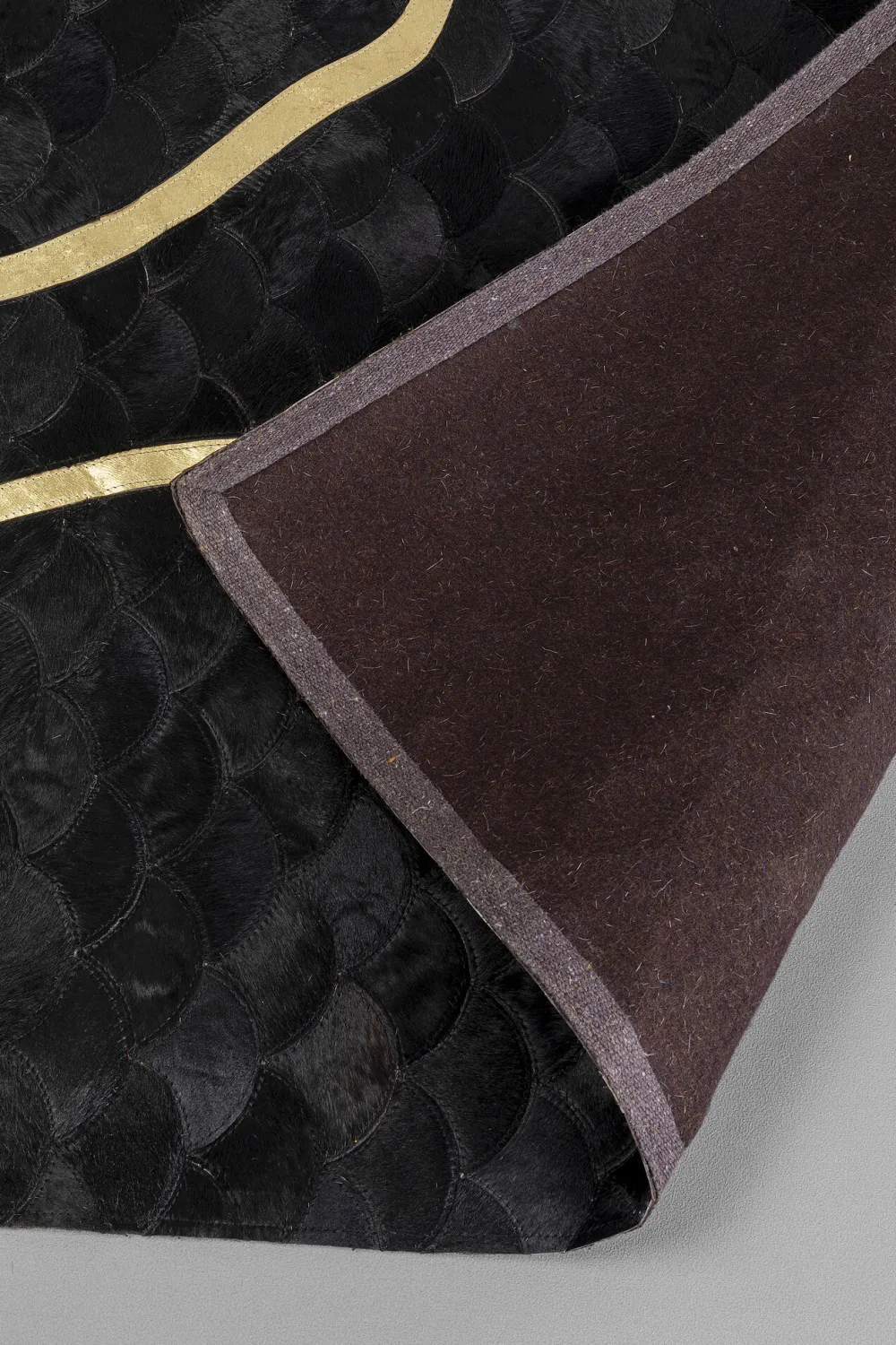 KARE Design Matot*Fulmine Black Matto Lehmännahkaa Musta170x240cm