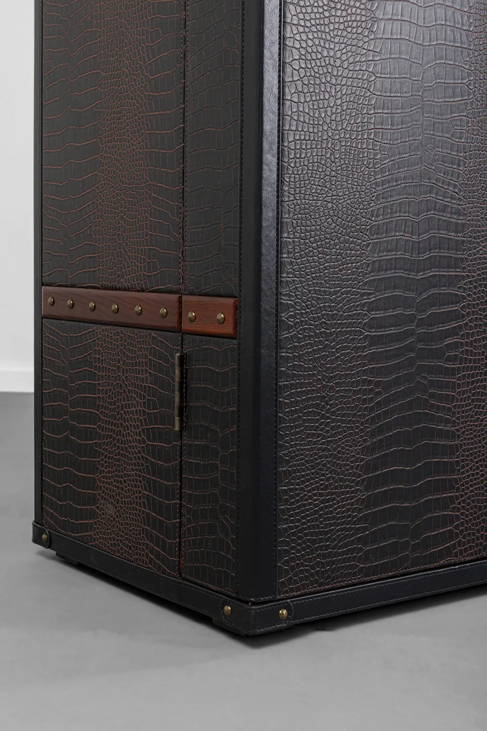 KARE Design Baarit*Globetrotter Baarikaappi 100x114cm