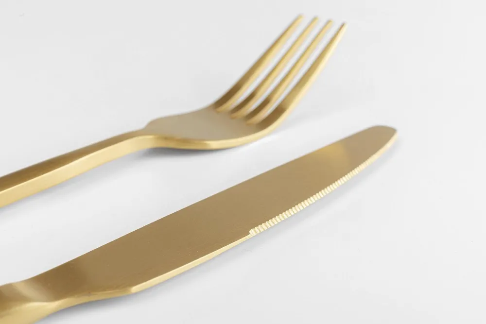 KARE Design Keittiö Ja Astiat*Gloria Aterimet Matta Kulta (16/osaa)