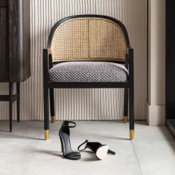 KARE Design Tuolit*Horizon Tuoli Käsinojilla