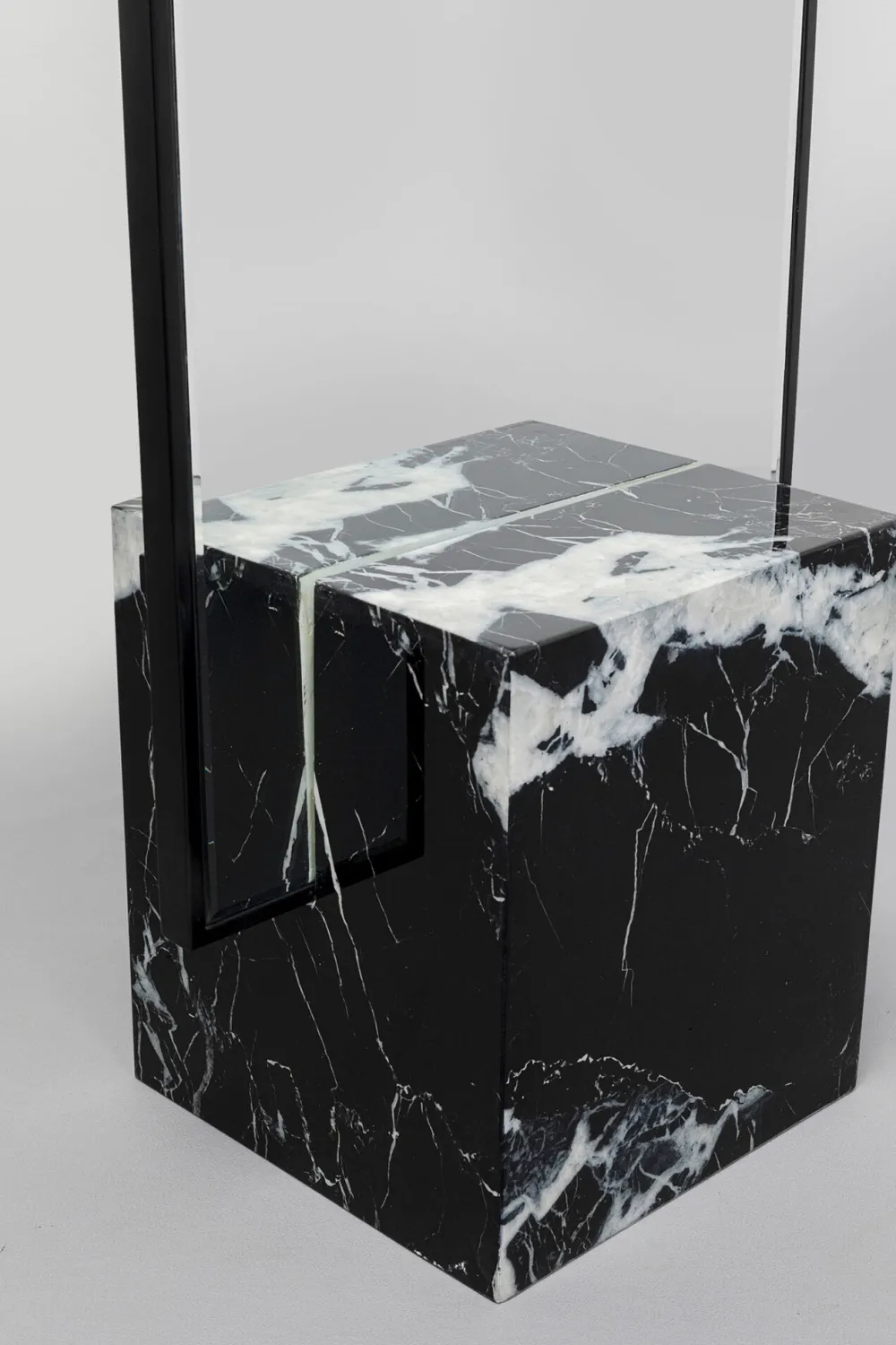 KARE Design Peilit*Hulda Seinäpeili Musta 46x180cm