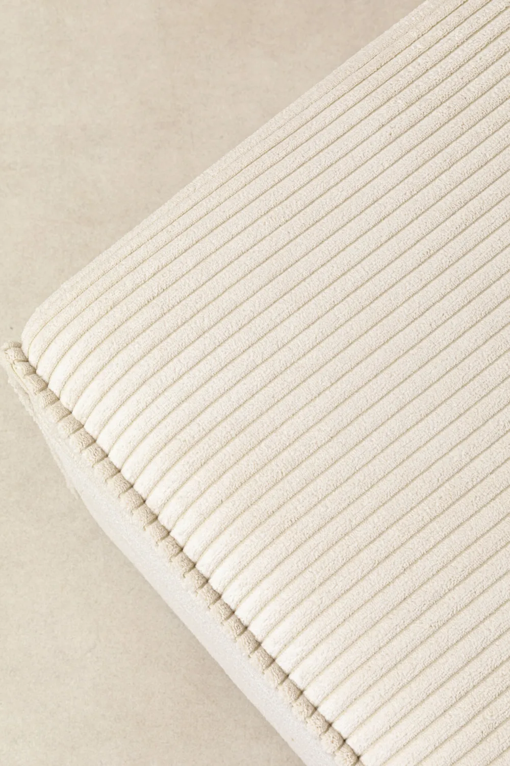 KARE Design Olohuone|Kulmasohvat*Infinity Ottomane Kulmasohva, Vakosametti, Kerma, Oikea