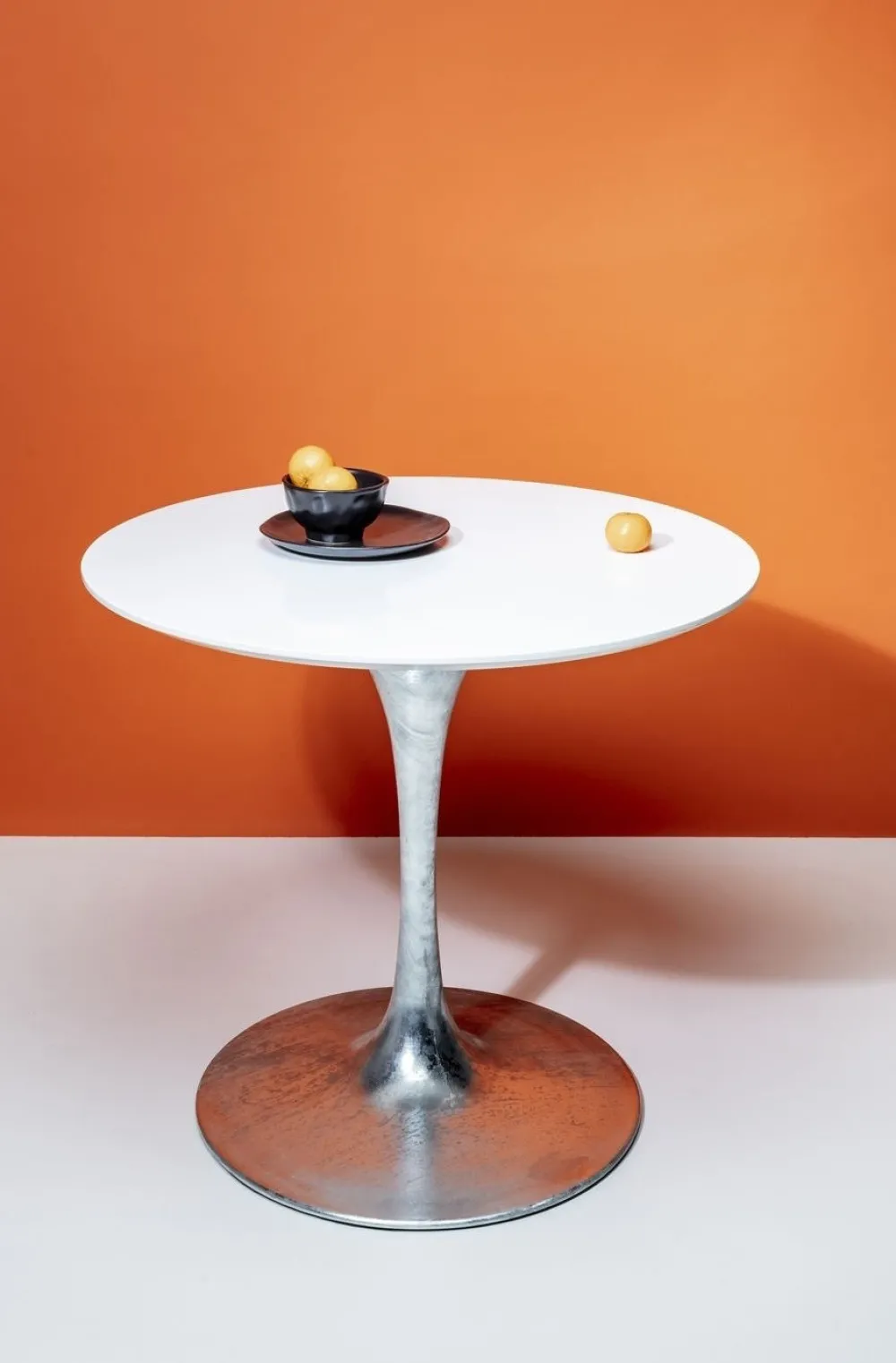 KARE Design Pöydät*Invitation Pöytä Valkoinen, Sinkki Ø90cm