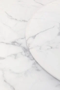 KARE Design Pöydät*Lucia Pyöreä Ruokapöytä - Marmori Pöytälevy Ø135cm
