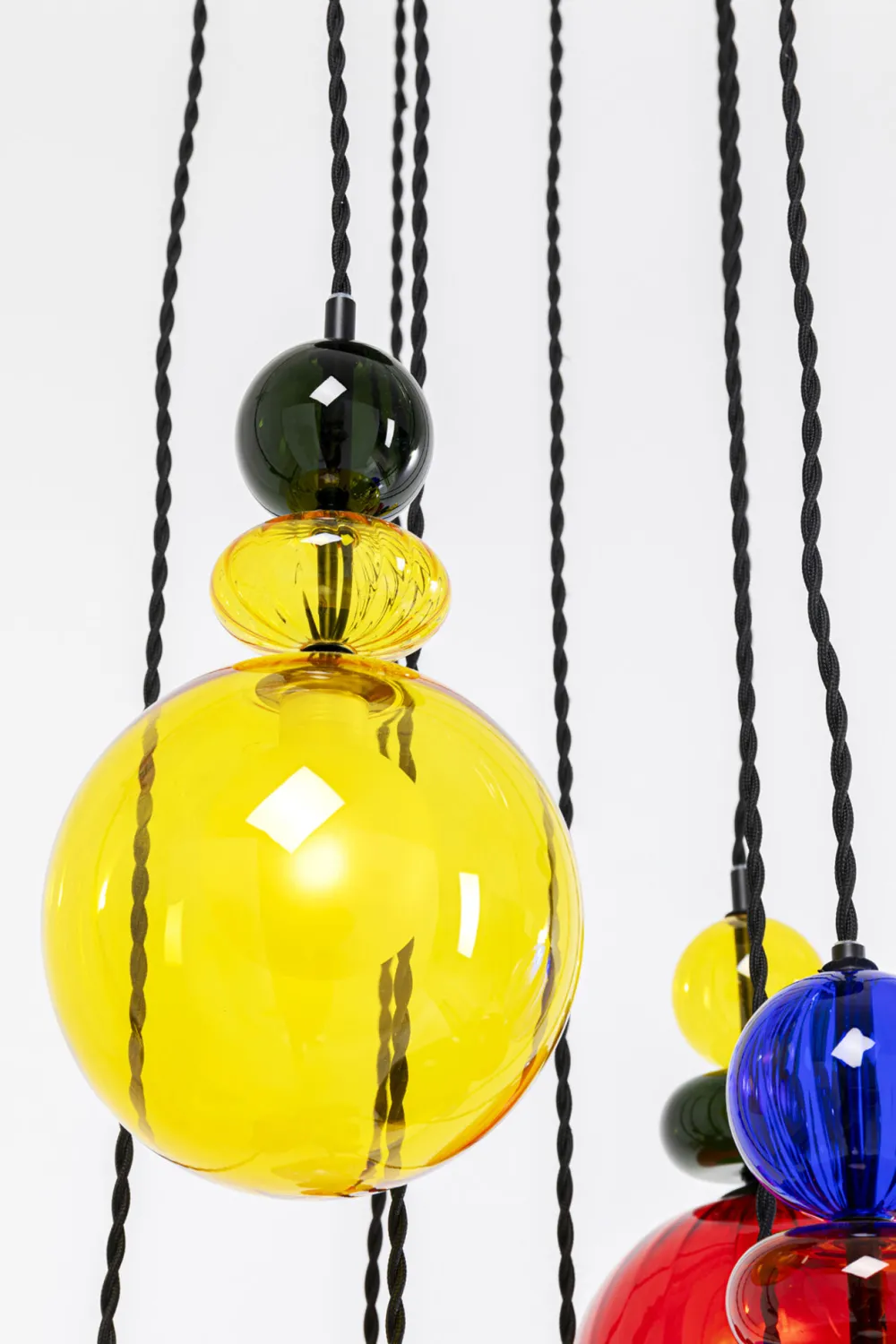 KARE Design Riippuvalaisimet*Mazzo Nove Spiral Riippuvalaisin Ø44cm