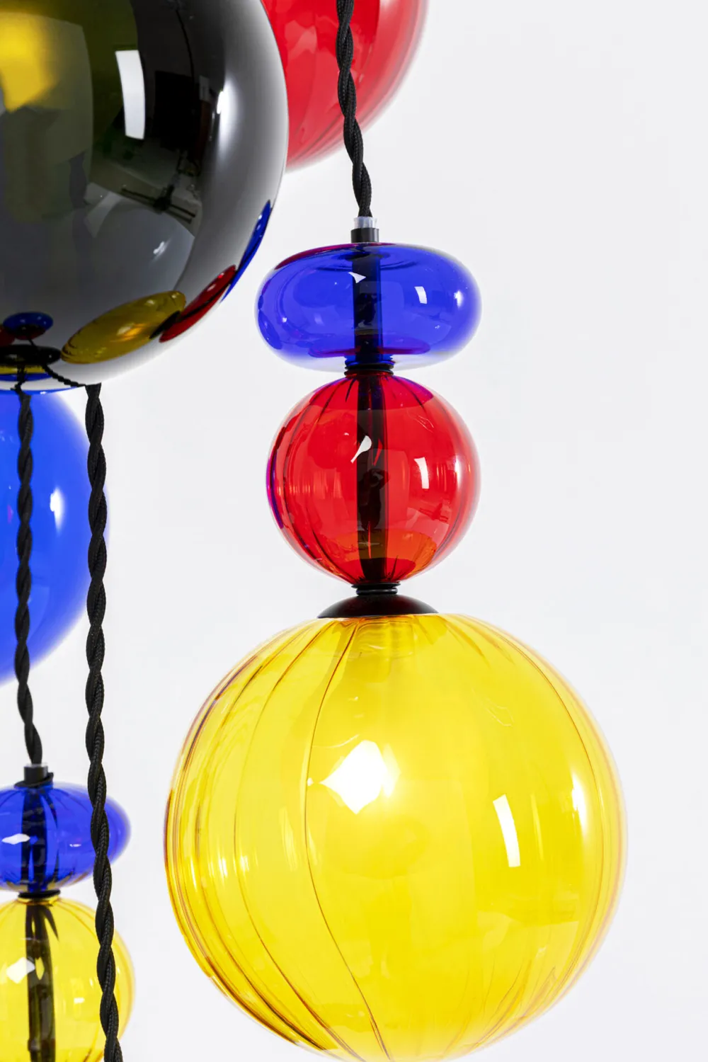 KARE Design Riippuvalaisimet*Mazzo Nove Spiral Riippuvalaisin Ø44cm