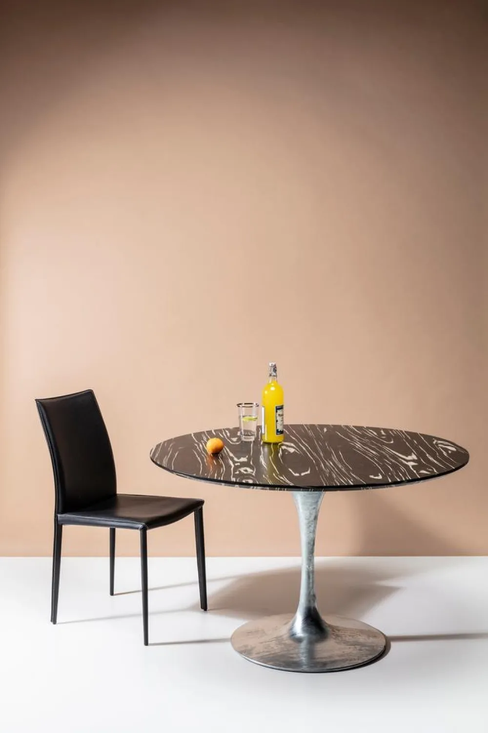 KARE Design Tuolit*Milano Tuoli, Musta