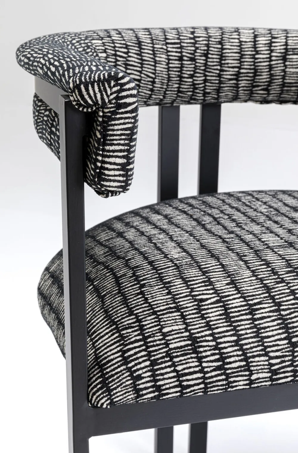 KARE Design Tuolit*Paris S&P Tuoli Käsinojilla