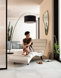 KARE Design Peilit*Shape Seinäpeili, Messinki 110x120cm