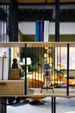 KARE Design Kellot*Sitting Man Pöytäkello, Hopea 12x31cm