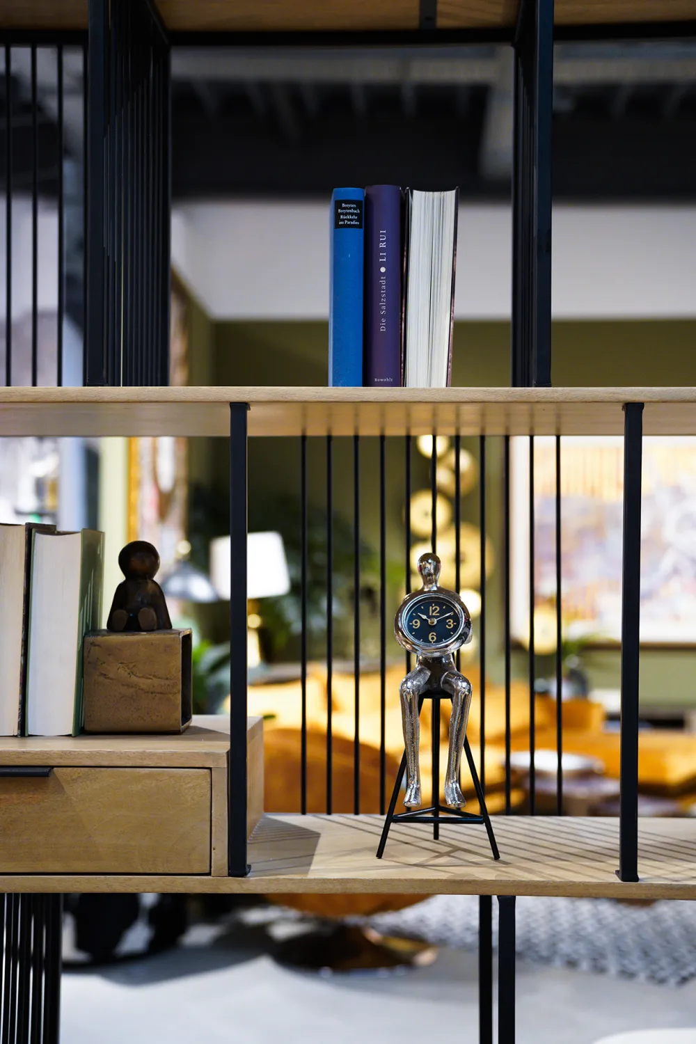 KARE Design Kellot*Sitting Man Pöytäkello, Hopea 12x31cm