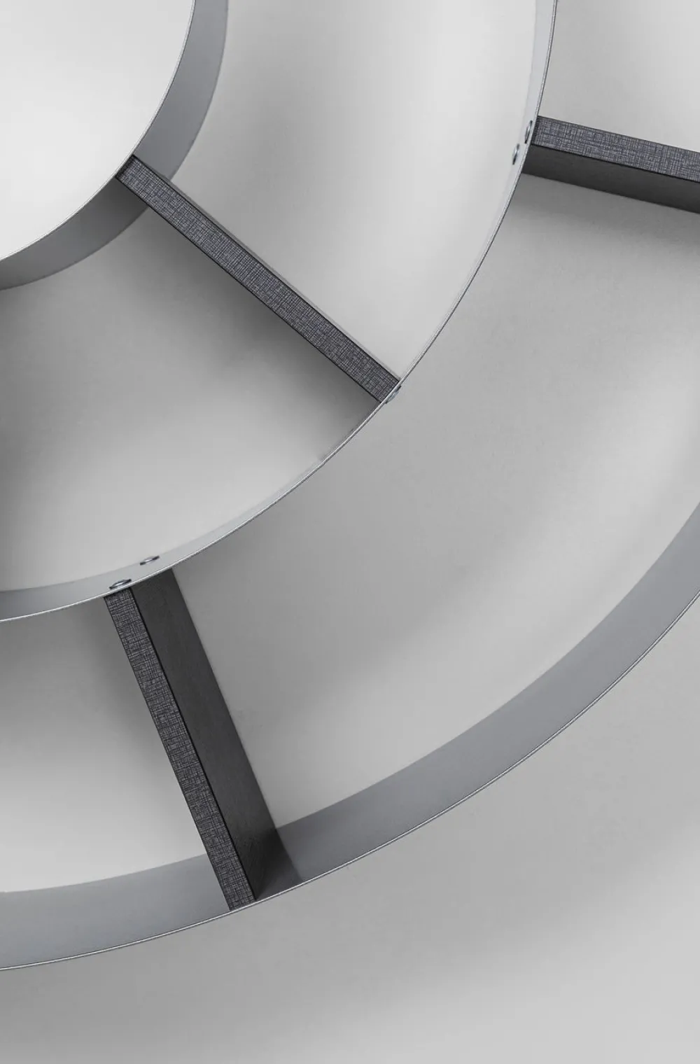 KARE Design Olohuone|Hyllyt*Snail Etana Seinähylly, Hopea/harmaa