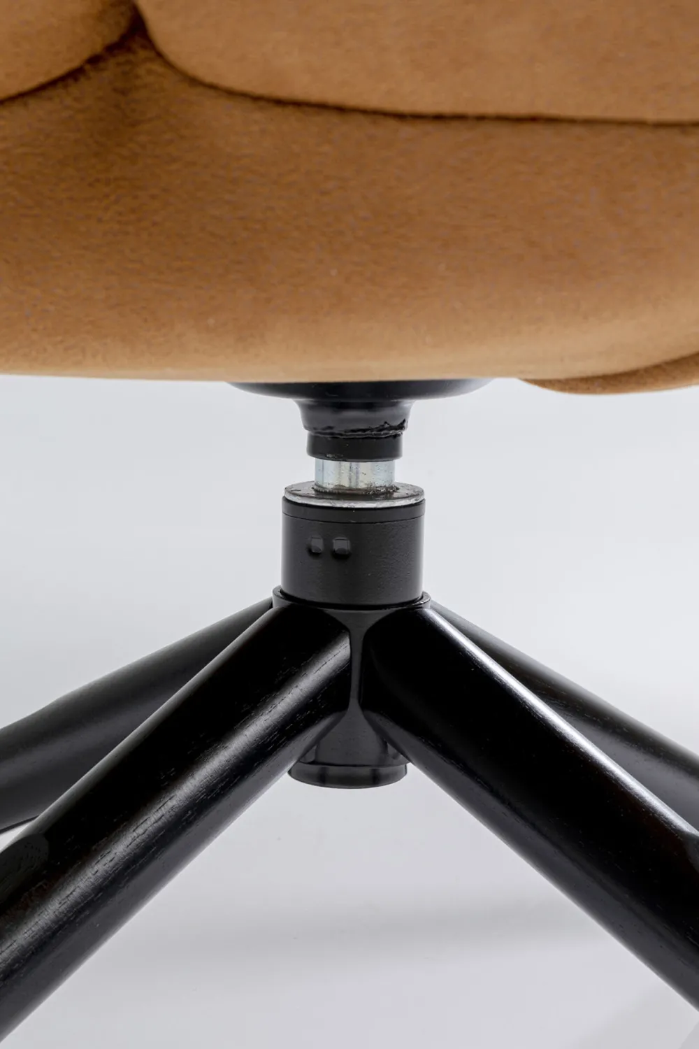 KARE Design Nojatuolit*Victor Kääntyvä Nojatuoli, Ruskea