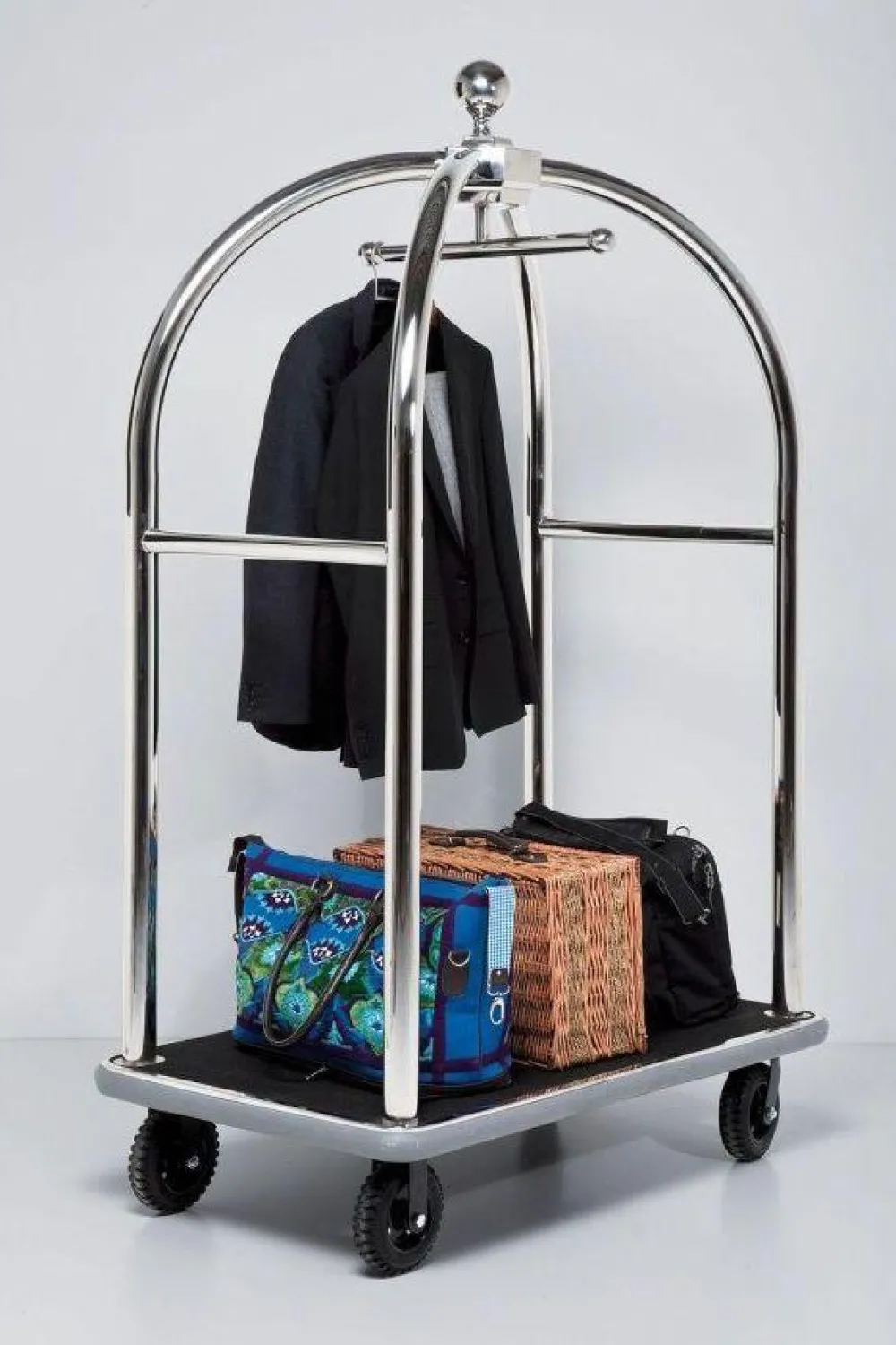 KARE Design Jalalliset Vaatenaulakot*VIP Baggage Trolley Vegas Naulakko, Matkalaukkukärry, Hopea